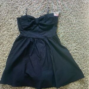 Elegant Black Strapless Dress